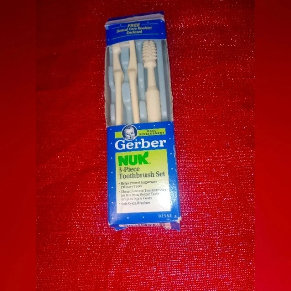 Vintage Gerber tooth care set - Picture 1 of 1